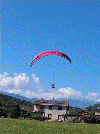 Gleitschirm fliegen am Lago Maggiore 